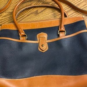 Dooney & Bourke leather shoulder bag